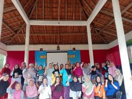 Senam Lansia Jum'at Pon Sore Padukuhan Prigi